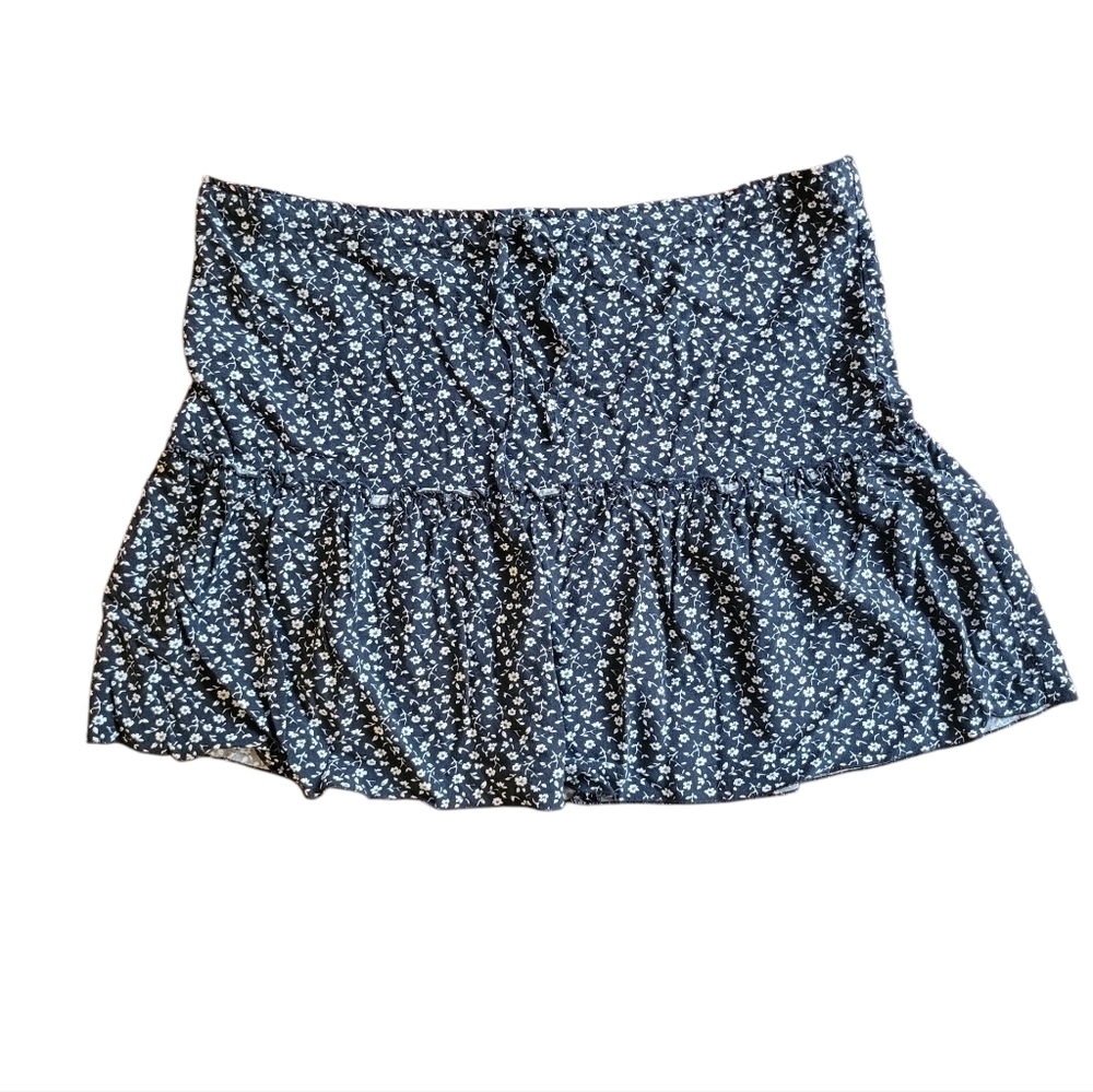 Brandy Melville Floral Mini Skirt